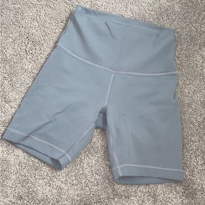 Lululemon Wunder Train High Rise Short 5” in Chambray